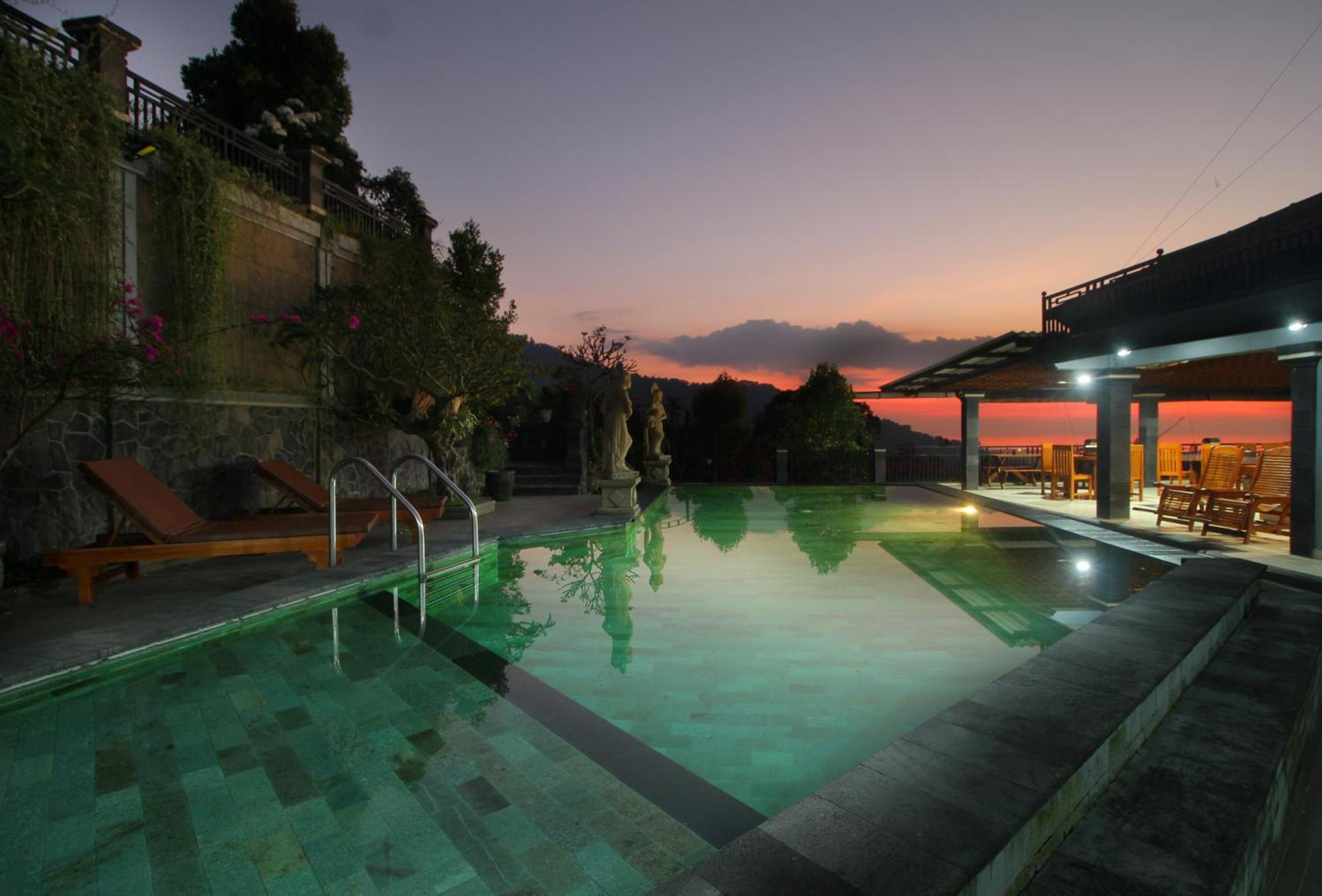 Rostika Hotel Sekumpul Buleleng  Exterior photo